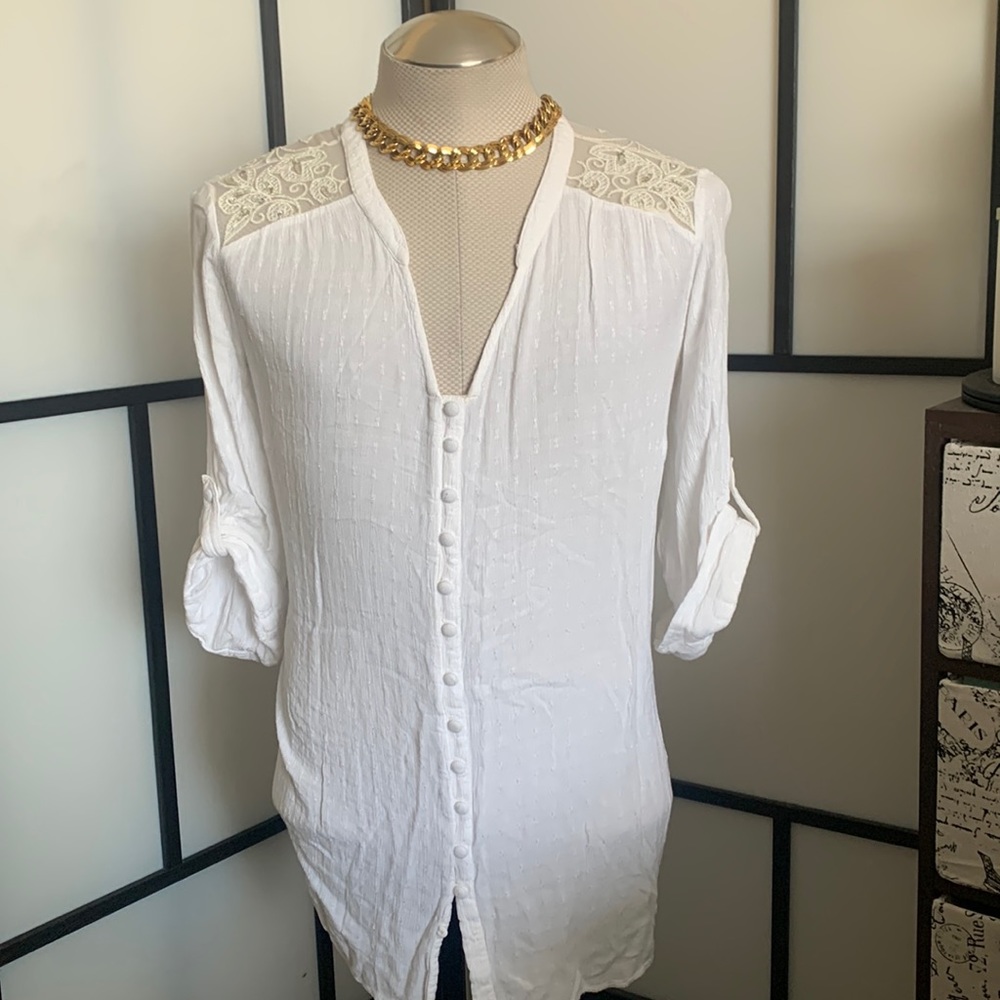 Torrid Women's White Tunic Detail Sheer Top Size 2X V797 - Picture 3 of 16